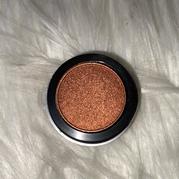 Copper Penny EyeShadow Single Pallet Shimmery - Picture 1 of 4